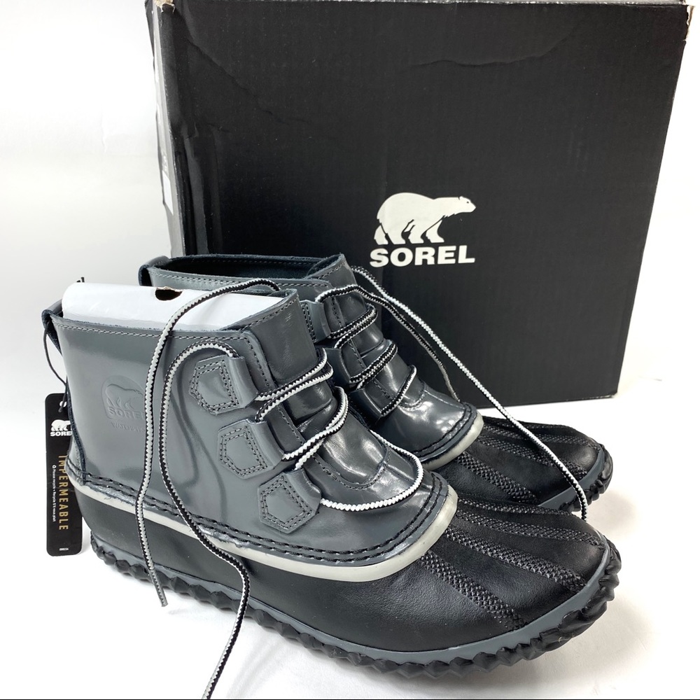 Sorel Gray and Black Winter Boots